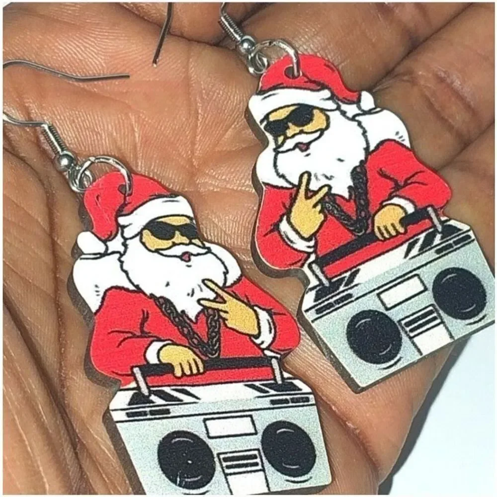 Super cute festive holiday earrings